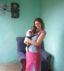 D’un intérêt à un engagement professionnel : un pont entre la Belgique et la Guinée – témoignage de Jessica Tatout